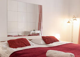 Central 3BR shared Apt. Near Rennweg 4