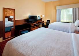 Fairfield Inn & Suites Houston Hobby Airport 4