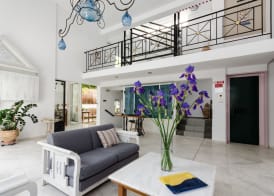 Happiness Apartments 4