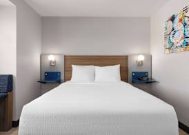 Microtel Inn & Suites by Wyndham Tracy 4