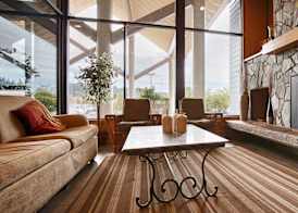 Best Western Plus Silverdale Beach Hotel 2