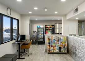 Days Inn by Wyndham Wheat Ridge - Denver West 2