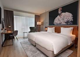 Radisson Blu Hotel Zurich Airport 5