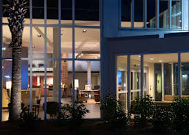 DoubleTree Hotel & Suites Charleston Airport 2