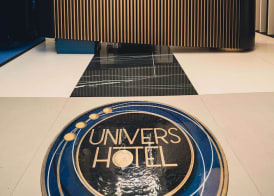 Hôtel Univers 5