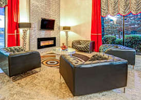 Ramada by Wyndham Murfreesboro 2