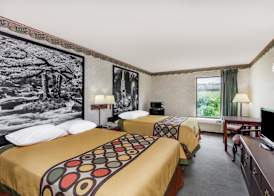 Super 8 by Wyndham Erwin, I-26 Exit 37 3