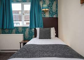 Bell Hotel by Greene King Inns 3