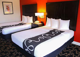 Ramada by Wyndham Oceanside 2