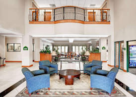 Wingate by Wyndham Atlanta Airport Fairburn 3