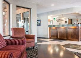 Quality Inn Hudsonville South 3