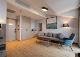 Antwell Suites 5