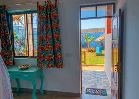 Pineapple House 5