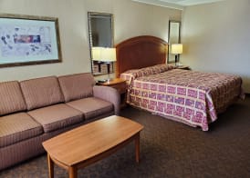 Royal Pacific Motor Inn 5