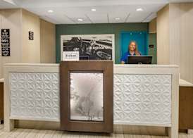 Hampton Inn & Suites Nashville-Airport 4