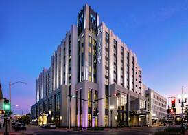The Higgins Hotel New Orleans, Curio Collection by Hilton 3