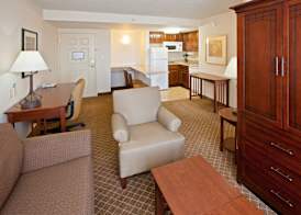 Staybridge Suites INDIANAPOLIS-AIRPORT by IHG 5