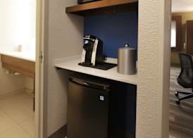 Holiday Inn Express ATHENS-UNIVERSITY AREA by IHG 4