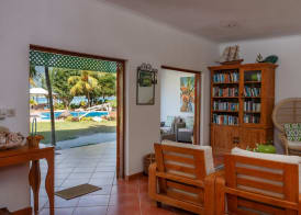 L'Habitation Cerf Island 3