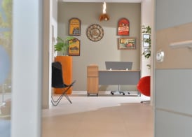 Alekos Apartments 2 Netflix, Self Check-In 2