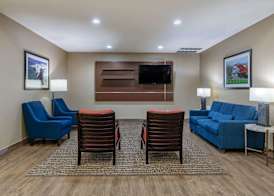 Comfort Suites Ennis 3