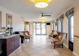 Quality Inn & Suites Live Oak I-10 Exit 283 5