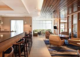 Fairfield Inn & Suites by Marriott Plymouth 4