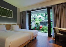 Grand Whiz Hotel Nusa Dua Bali 4