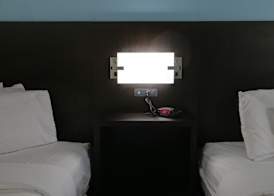 Travelodge by Wyndham Calhoun South I-75 2