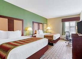 La Quinta by Wyndham Lancaster 5