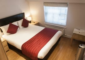 12 London Street Apartments 5