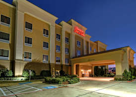 Hampton Inn & Suites Corsicana 2