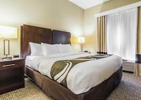 Quality Suites Graham - Burlington South 5