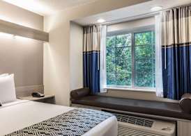 Microtel Inn & Suites by Wyndham Atlanta Buckhead Area 4