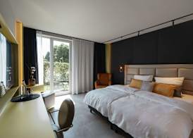 Scheck Hotel 5