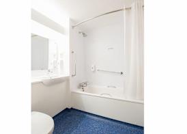 Travelodge Doncaster 4