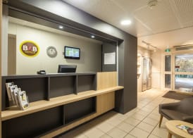 B&B HOTEL Louveciennes 2