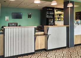 B&B HOTEL Massy Gare TGV 4