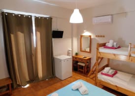 Perdika Mare Guesthouse 3