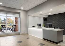 Homewood Suites by Hilton Manchester/Airport 3