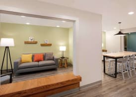 WoodSpring Suites Plano - North Dallas 4
