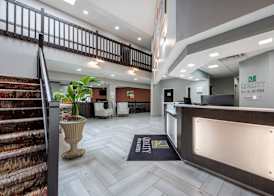 Quality Inn & Suites Brownsburg - Indianapolis West 3