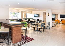 MainStay Suites Springfield IL 4
