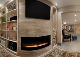 Country Inn & Suites by Radisson, Bakersfield, CA 4