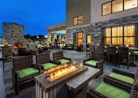 Hampton Inn & Suites Williamsport-Faxon Exit 3