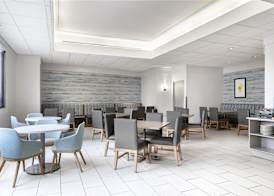 Embassy Suites by Hilton Tampa Airport Westshore 5