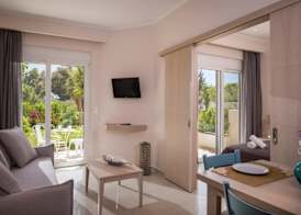 Mear Luxury Holiday Homes - Cretan Sunny Gems 4