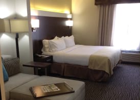 Holiday Inn EL PASO AIRPORT by IHG 3