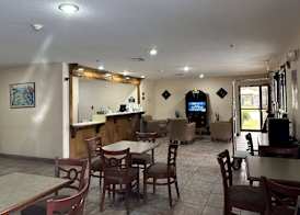 Days Inn & Suites by Wyndham Eunice 3
