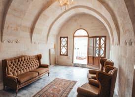 House 1938 Special Cave Hotel 2